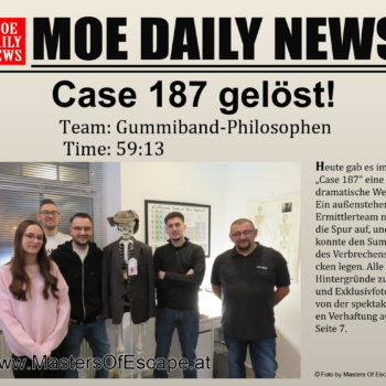 Kolleg*innen bei der Teamaktivität Masters of Escape 